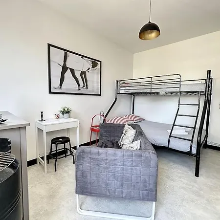 شقة Maison Familiale A 700m De La Avec Parking Les Haubans *